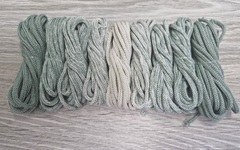 Градиент 3мм без сердечника: полынь-айвори-полынь - Шнуры для рукоделия