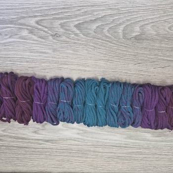 Градиент 3мм без сердечника: винный-фиолет-морская волна-фиолет-винный - Шнуры для рукоделия