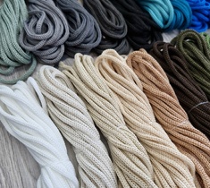 Шнур 3мм полиэфирный без сердечника для вязания ковров/сумок